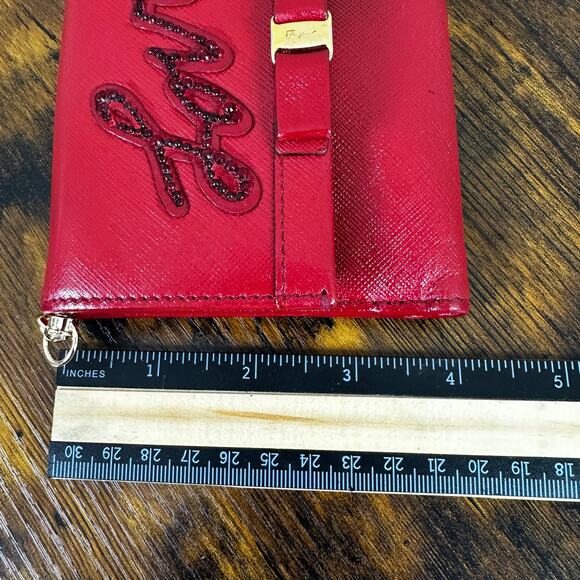 Rare Salvatore Ferragamo "Love" Compact Wallet Red Leather - Picture 9 of 16